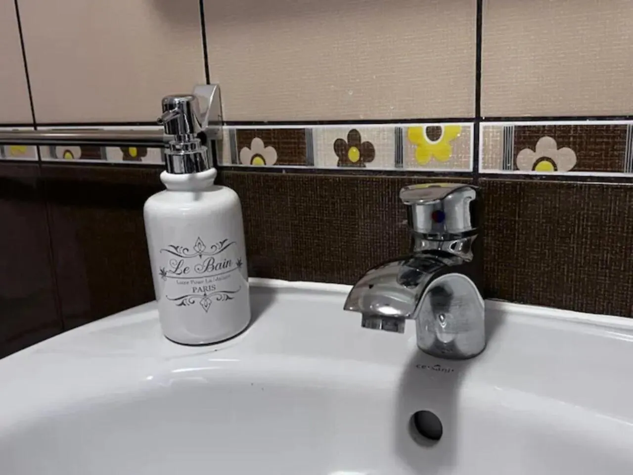 Vila Luminoasa Cu Curte Privata Bucharest Villa