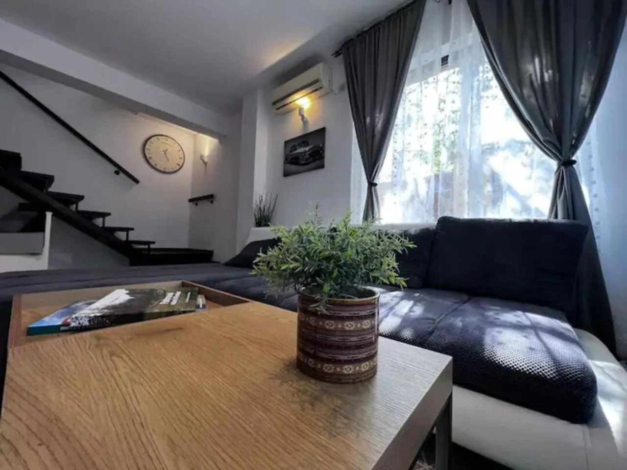 Vila Luminoasa Cu Curte Privata Bucharest 0*,