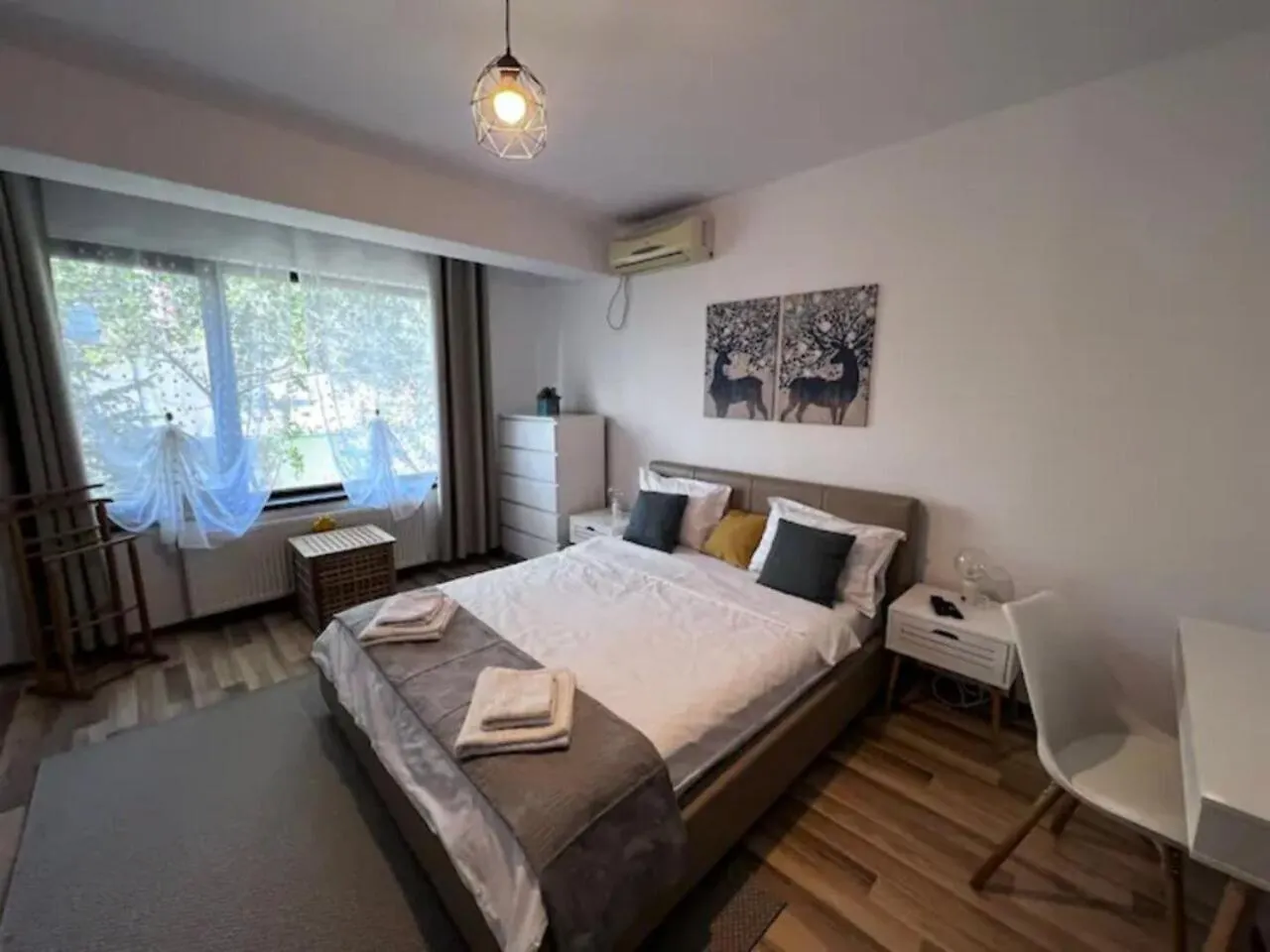Villa Vila Luminoasa Cu Curte Privata Boekarest